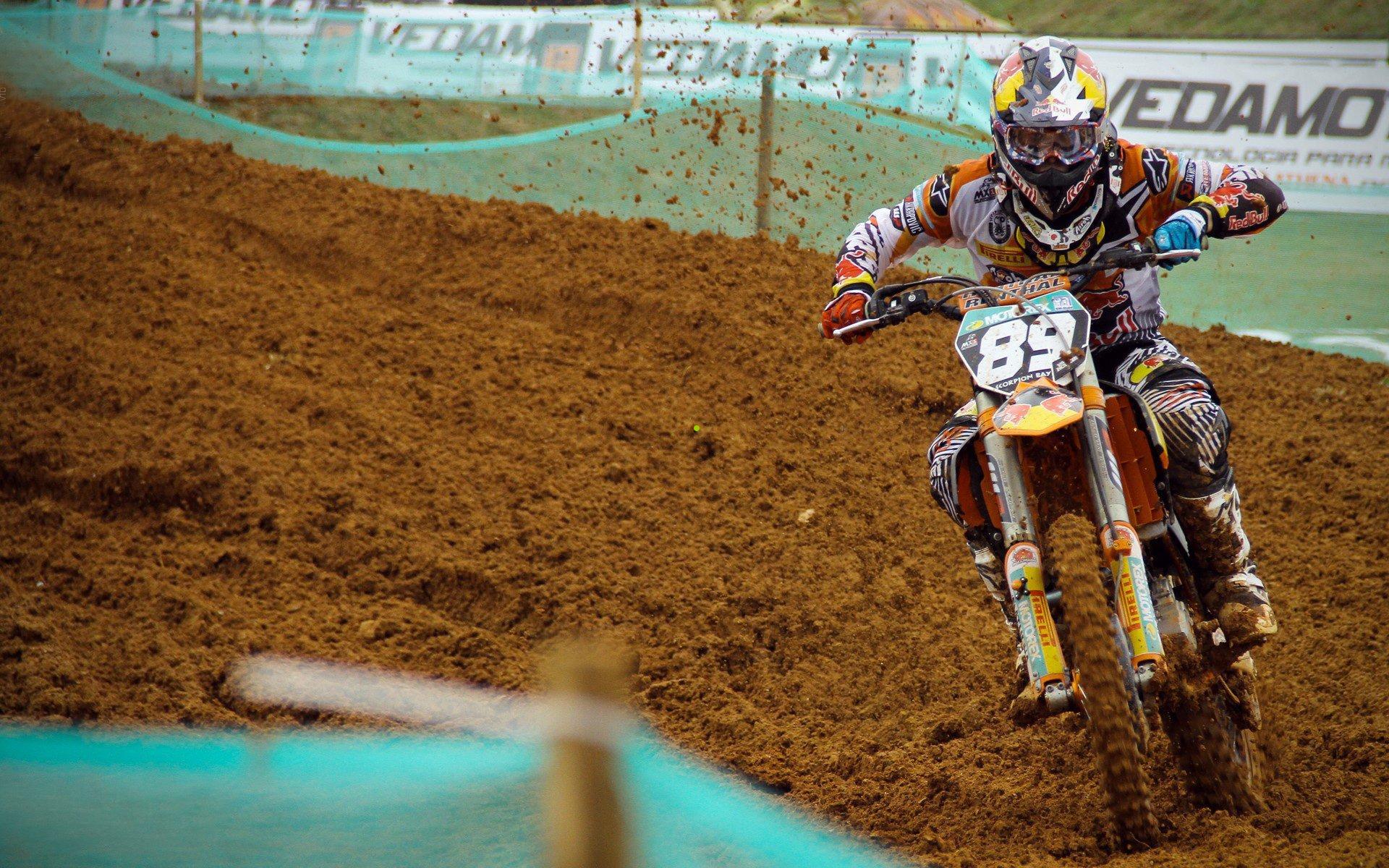  官方网站_久保建英赛后直言，友谊赛非自满理由，换下决定引个人心声